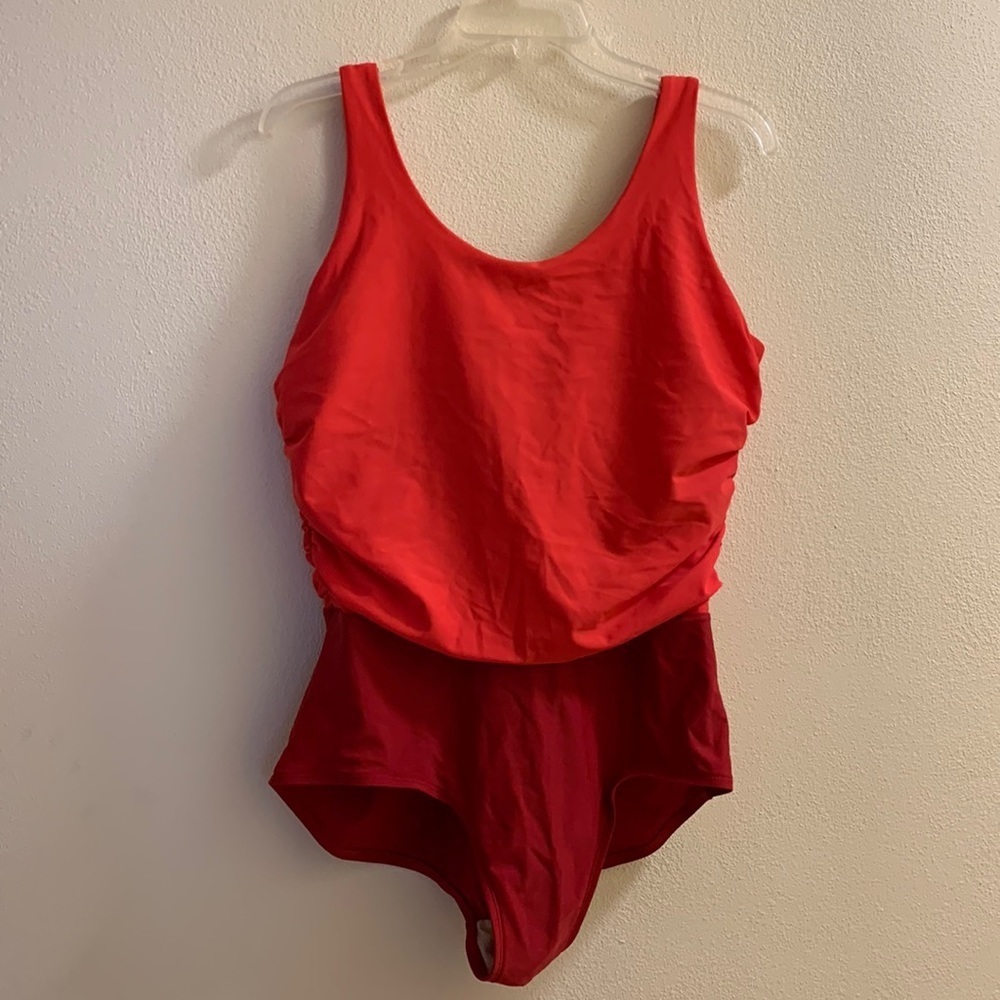 Islander Red and Maroon Color Block Suit size 20W